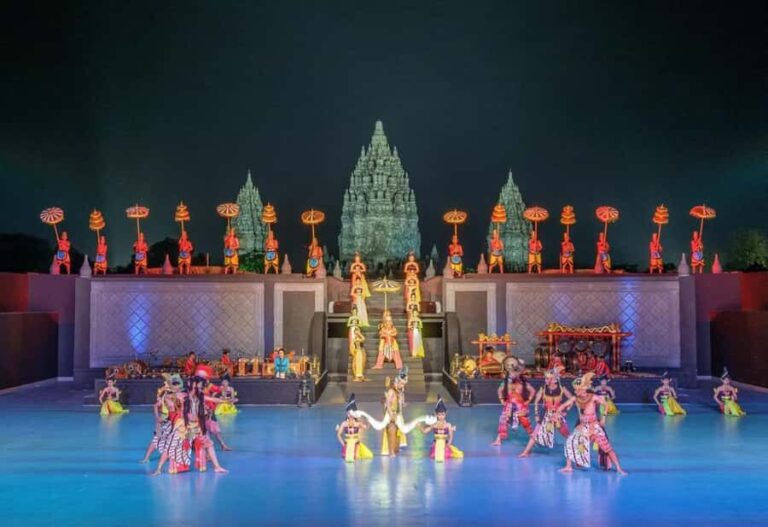 Borobudur Climb Up , Prambanan Tour and Ramayana Ballet - Additional Practical Details