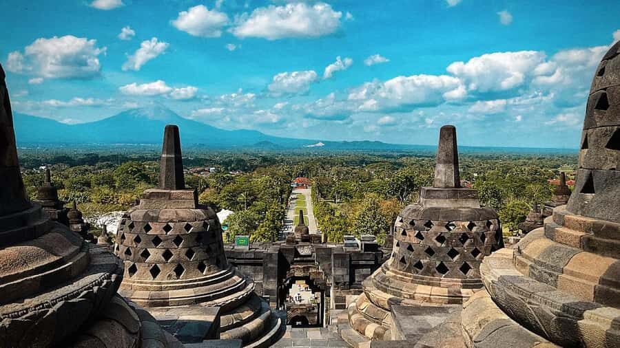 Borobudur Tour & Travel services from Yogyakarta - Prambanan Temple: An Architectural Marvel