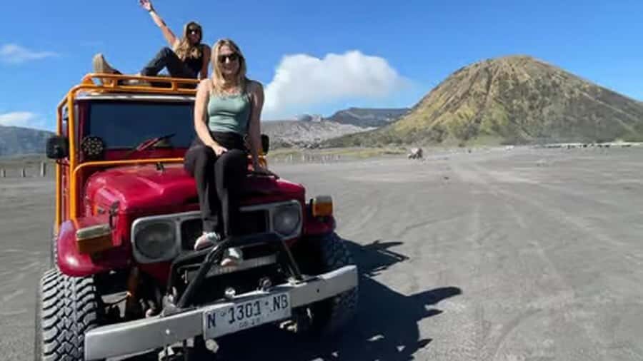 Bromo sunrise tour from Surabaya, Malang, or Probolinggo - Detailed Breakdown of the Itinerary
