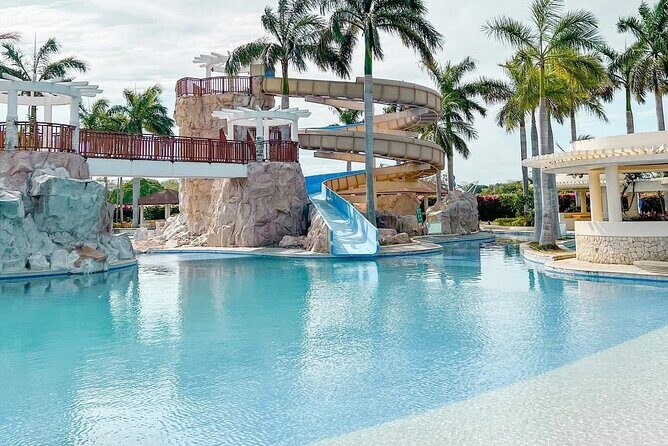 Calatagan Beach Waterpark Island Hopping Adventure from Manila - Who Would Love This Tour?