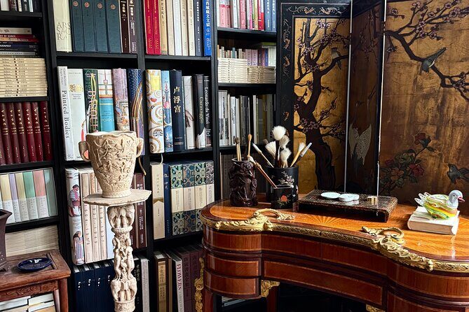 Calligraphy in Shanghai Historical Lane - FAQ