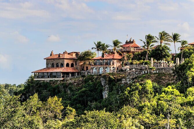 Catalina Island and Altos de Chavón Tour - What to Expect from Transportation and Group Size