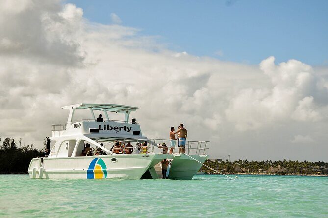Catamaran Private Group Tour - Detailed Itinerary and Highlights