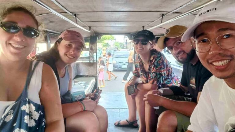 Cebu: Carbon Market Food + Jeepney ride + Bar - Who Should Consider This Tour?