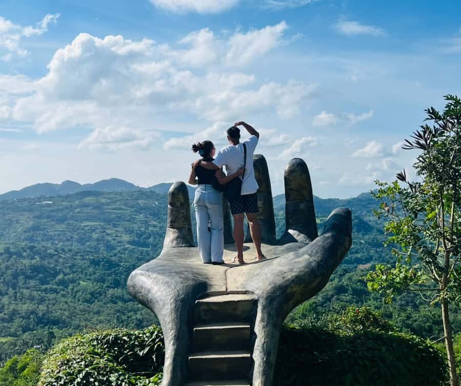 Cebu City: Heritage and Uphill Tour with 10,000 Roses - Transportation, Timing, and Practical Tips