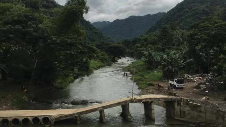 Cebu: Igutan Cave and Waterfalls Hike with Market Visit - What’s Included and What’s Not