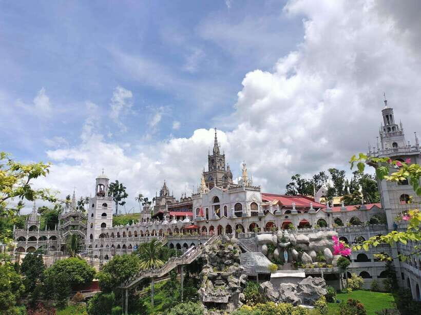 Cebu: Whale Shark Watching, Simala Church & Ka Treasure Tour - The Itinerary in Detail