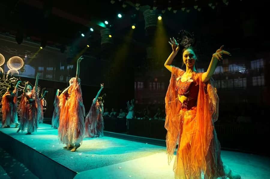 Chengdu: Cultural Dinner Show ShuGuoYan - Discovering ShuGuoYan: An Authentic Sichuan Cultural Feast