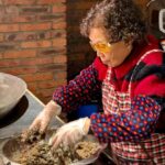 Chengdu Food & Blessings Tour: Market Bites & Temple Fortune - Exploring Chengdu’s Food Scene at Qingyang Market