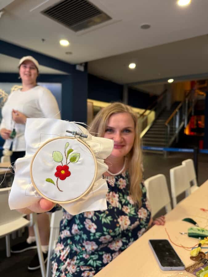 Chengdu Half-Day Tour: Shu Embroidery Handicraft Experience - The Practical Details