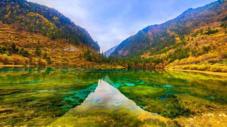 Chengdu: Jiuzhaigou+Huanglong 2-Day private Tour - Transportation & Practicalities
