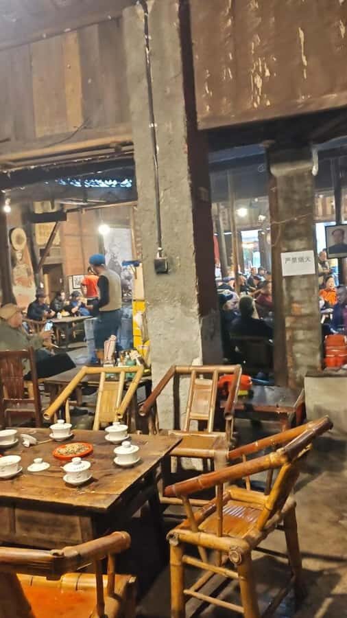 Chengdu: Leshan Giant Buddha, Tea & Food Street Day Trip - Detailed Breakdown of the Itinerary