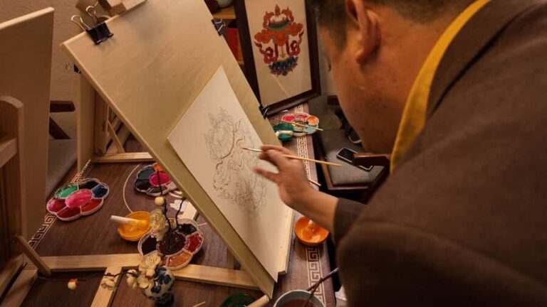 Chengdu: Thangka Painting Workshop with Coffee or Tea - Practical Details and Tips