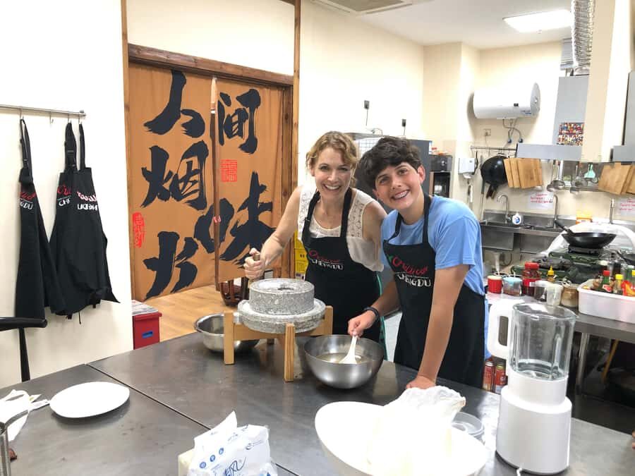 Chengdu: Tofu Cooking Class with Market Visit and Drinks - Practical Details: How the Tour Works