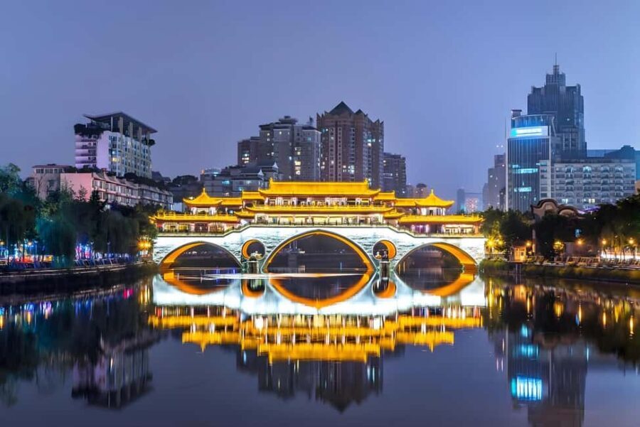 Chengdu Tour: Museum, Park, Kuanzhai Alleys & Jiuyanqiao - Transportation, Timing, and Group Experience