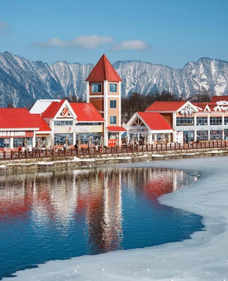 Chengdu: Xiling Snow Mountain Tour with Cable Car & Hiking - Yuanyang Lake and Cable Car Experience