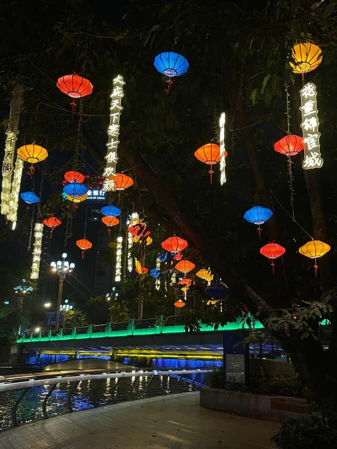 Chengdu:Private Riverside Deep Dive Citywalk - Practical Details and Value