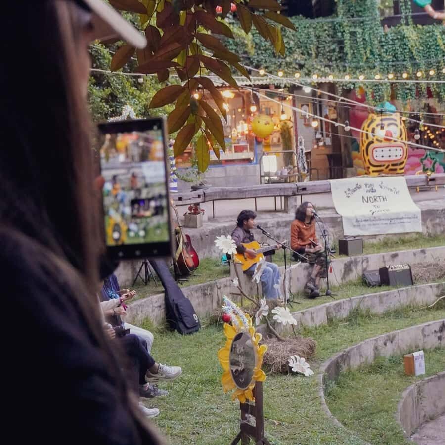 Chiang Mai: Baan Kang Wat, Doi Suthep & Temple Tour - Why This Tour Provides Good Value