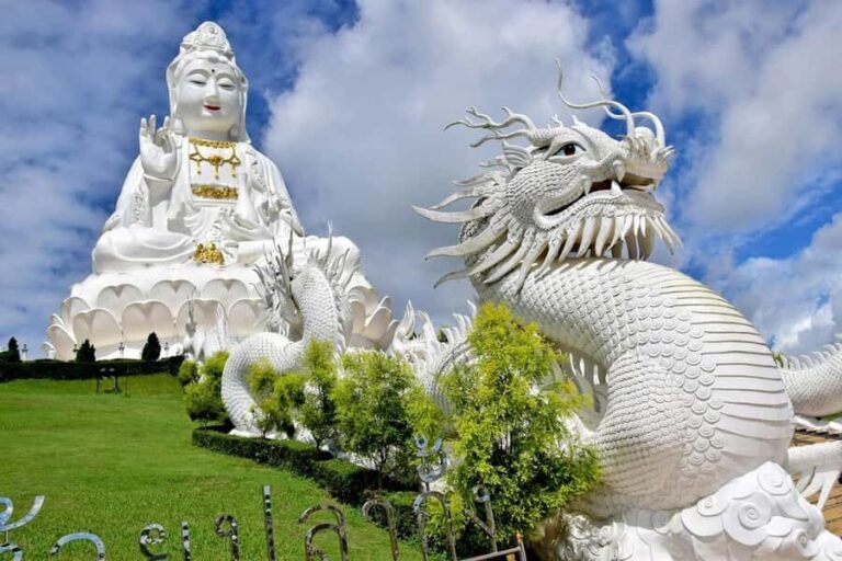 Chiang Mai: Chiang Rai Highlights Tour with Guide & Pickup - Practical Details to Know Before Booking