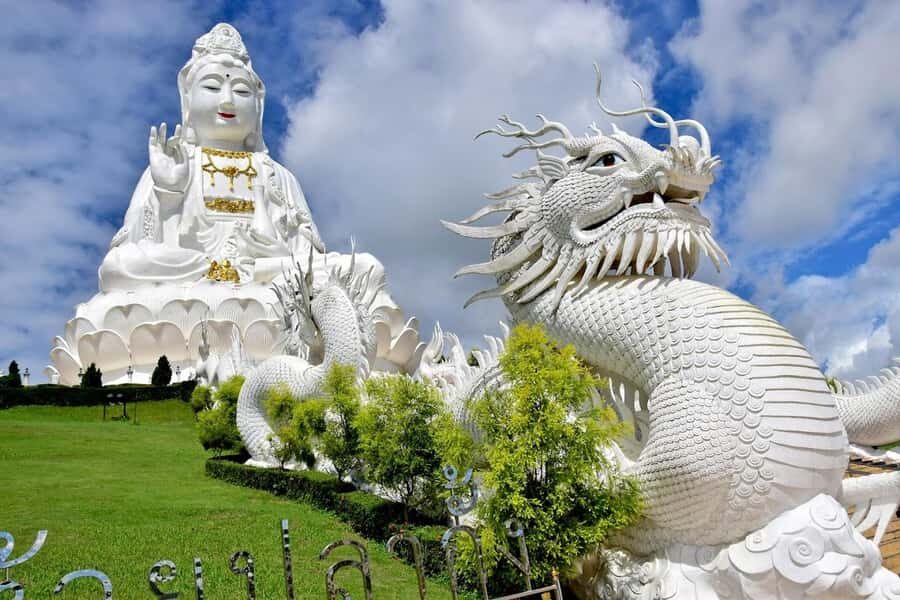 Chiang Mai: Chiang Rai Highlights Tour with Guide & Pickup - Practical Details to Know Before Booking