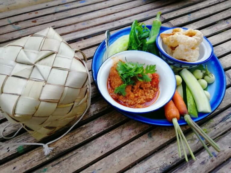 Chiang Mai: Cooking in Organic Farm with a Local Train Trip - Why This Tour Stands Out