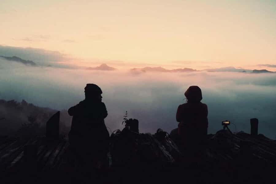 Chiang Mai: Pai 2-Day Tour with Hotel & Breakfast - Transportation and Group Experience