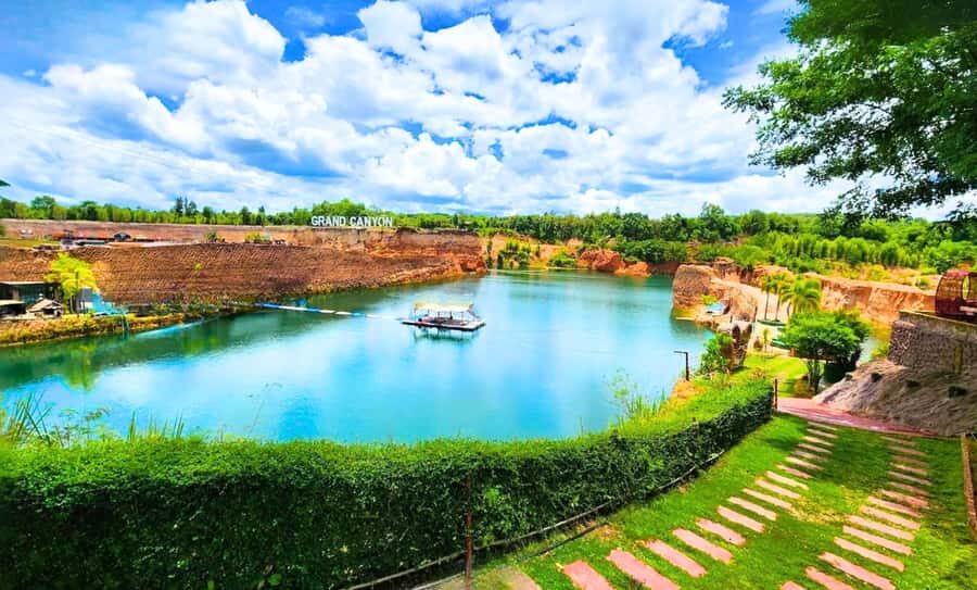 Chiang Mai: Thai Cooking Class at Grand Canyon & Market Tour - What to Expect at the Market Tour