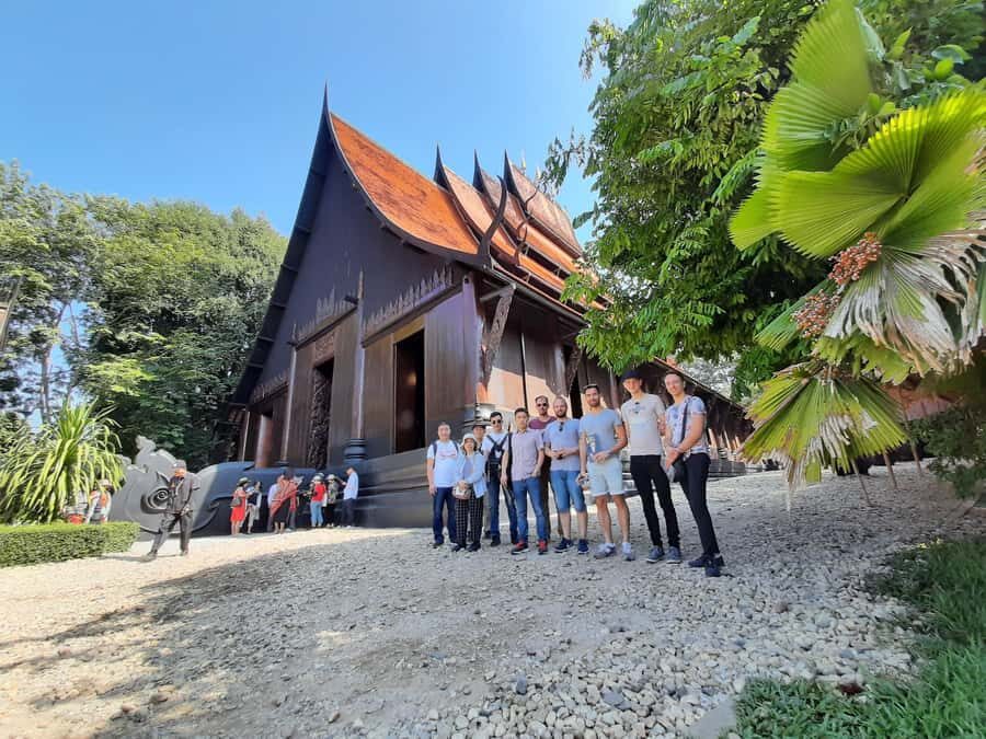 Chiang Rai: Guided Full-Day Highlights with Buffet Lunch - Why This Tour Works