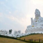Chiang Rai: White, Blue, Red Temples and Long Neck Village Tour - The Itinerary in Detail