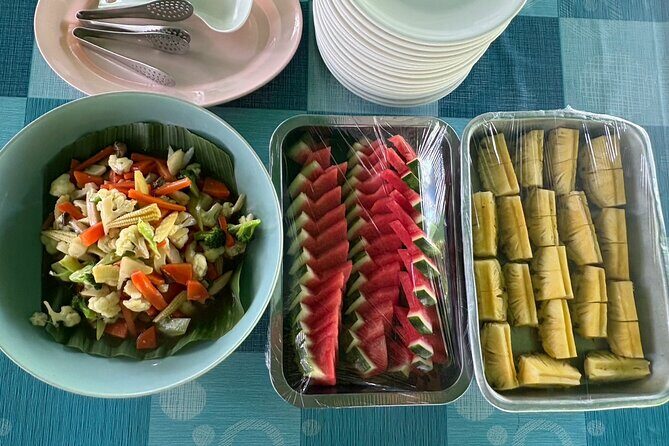 Chiangmai Half Day Visit and Wildlife Experience - Why Choose This Tour?