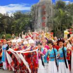 China's Minority Ethnic Culture Discovery And Shenzhen Theme Parks Visiting From Hong Kong Including Lunch - Crossing the Border: Simplified and Guided