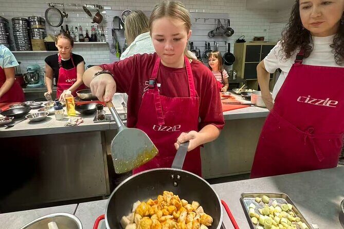 Chinese Cooking Class With Michelin Chef - Who Would Love This?