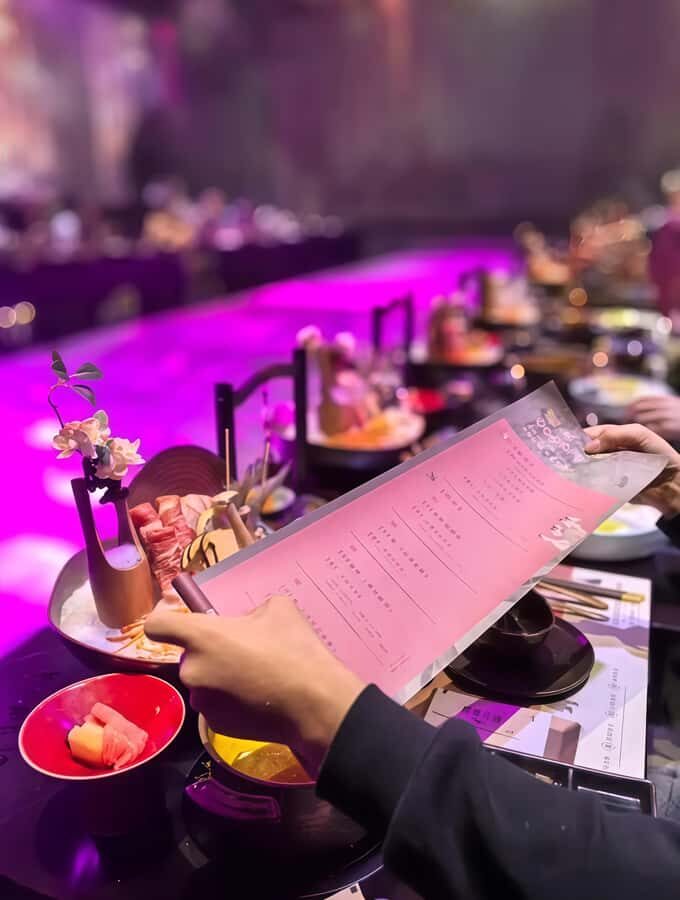 Chongqing: Bayu Culture Show and Imperial Feast - The Experience in Detail