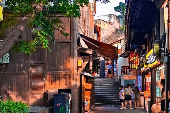 Chongqing Ciqikou Ancient Town and Hot Spring Taxi Tour - Who Will Enjoy This Tour?