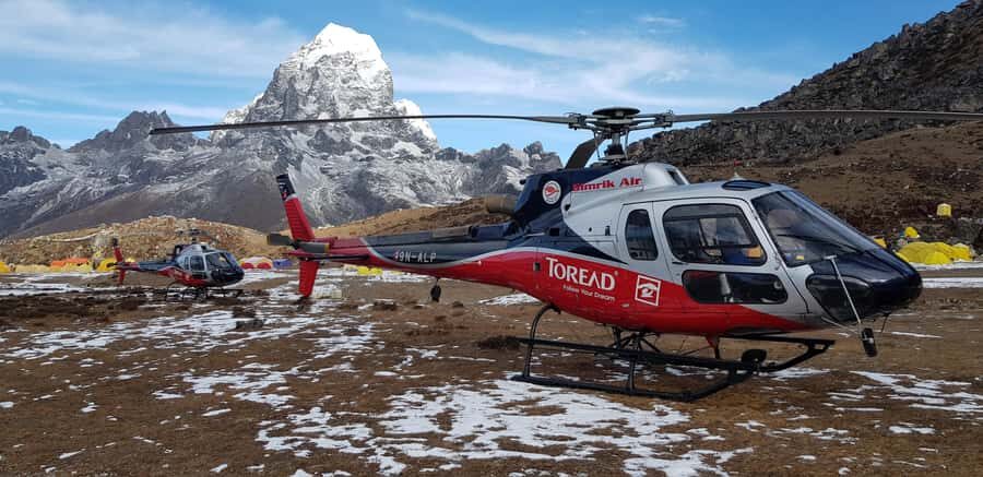 Chopper flight and breakfast at Hotel Everest view - What Makes This Tour Stand Out?