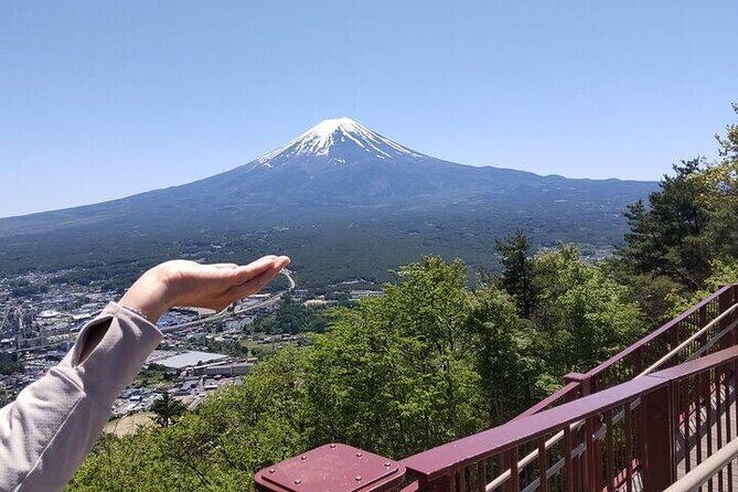 Chureito Pagoda-Arakurayama and Lake Kawaguchi Guided Tour - Practical Tips for Making the Most of Your Tour