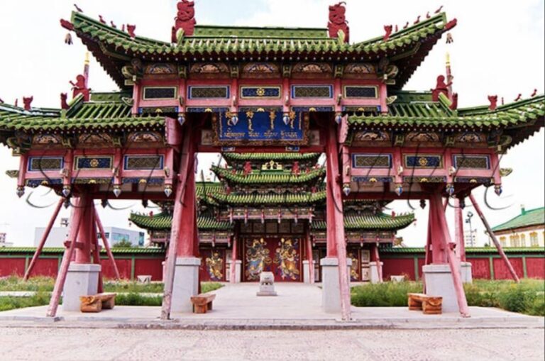 City tour all included, traditional music and dance concert - Culinary Experience: Traditional Mongolian Lunch