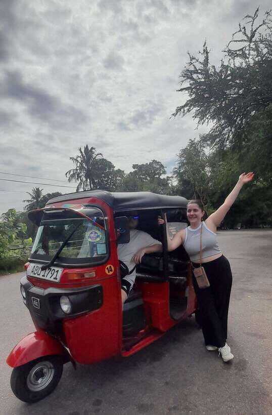 Colombo: Local Guide with Colombo City Tour by Tuk Tuk - What to Expect During the Tour