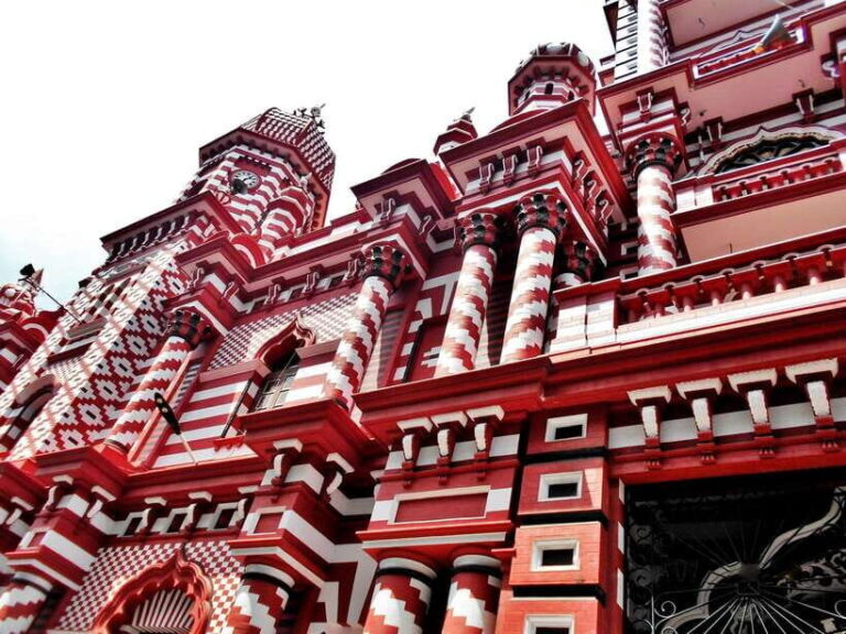 Colombo: One Day Private City Tour With Gangaramaya Temple - What Do Travelers Say?