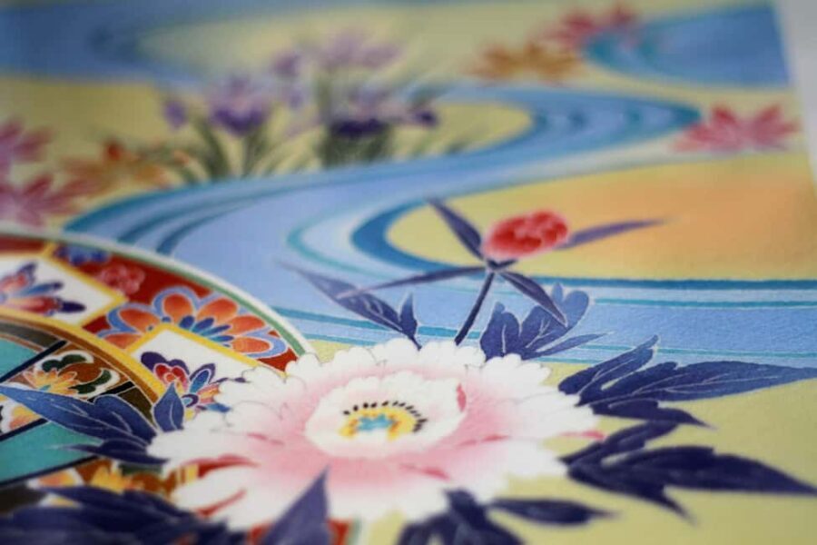 Colors of Kanazawa: City Tour with Kenrokuen and Kaga Yuzen - FAQ