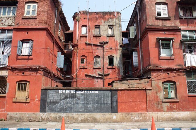 Confluence of Cultures from Bow Barracks to Burrabazar Kolkata - What to Expect on the Tour