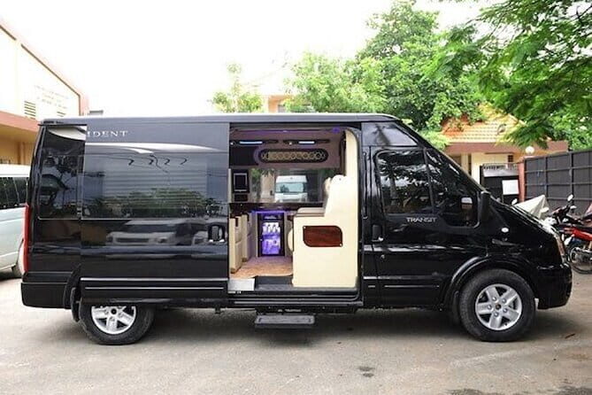 Da Nang - Hue: Daily Limousine Bus - Departure and Meeting Points