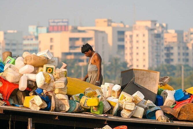 Daily Dharavi Slum Tour with Masala Chai - Critical Considerations