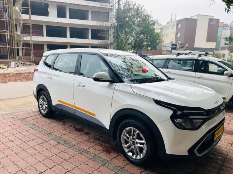 Day trip Fatehpur Sikri tour with Agra fort from Agra city - An In-Depth Look at the Experience