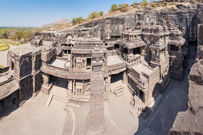 Day Trip to Ellora Caves & Daulatabad Fort (Guided Tour by Car from Aurangabad) - Transportation & Guide Details