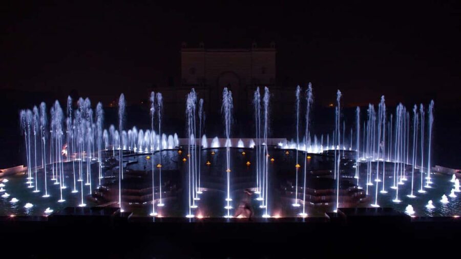 Delhi: Akshardham Light & Water Show Private Tour w/ Options - Exploring the Akshardham Temple