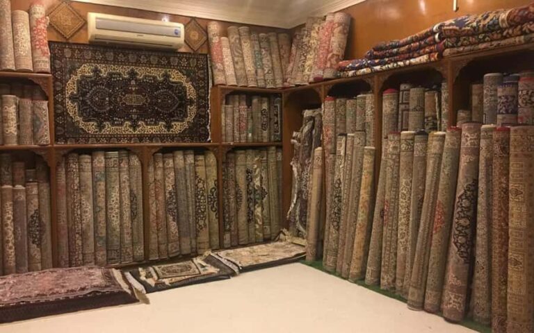 Delhi: Guided Shopping Tour Experience w/ Female Expert - Why This Tour Offers Real Value