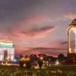 Delhi: Night Tour with Rickshaw Ride and Street Food - Tasting Delhi’s Legendary Street Food