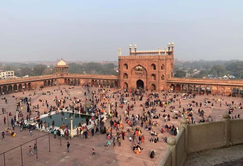 Delhi: Old Delhi City Tour with Tuk-Tuk Ride & Street Food - Why This Tour Offers Great Value