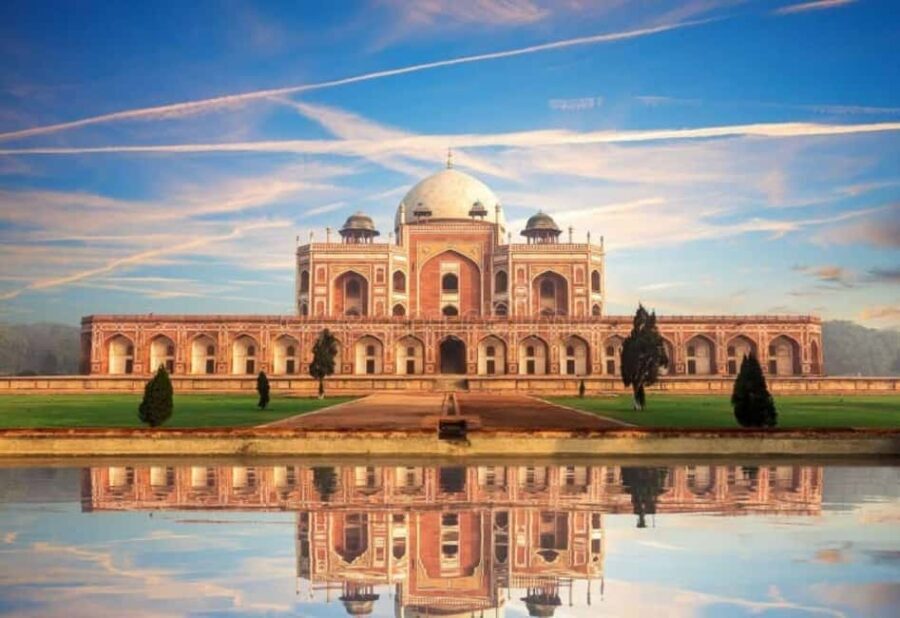 Delhi One-Day Sightseeing Tour: Forts, Temples & Bazaars - Authentic Experiences and Hidden Insights